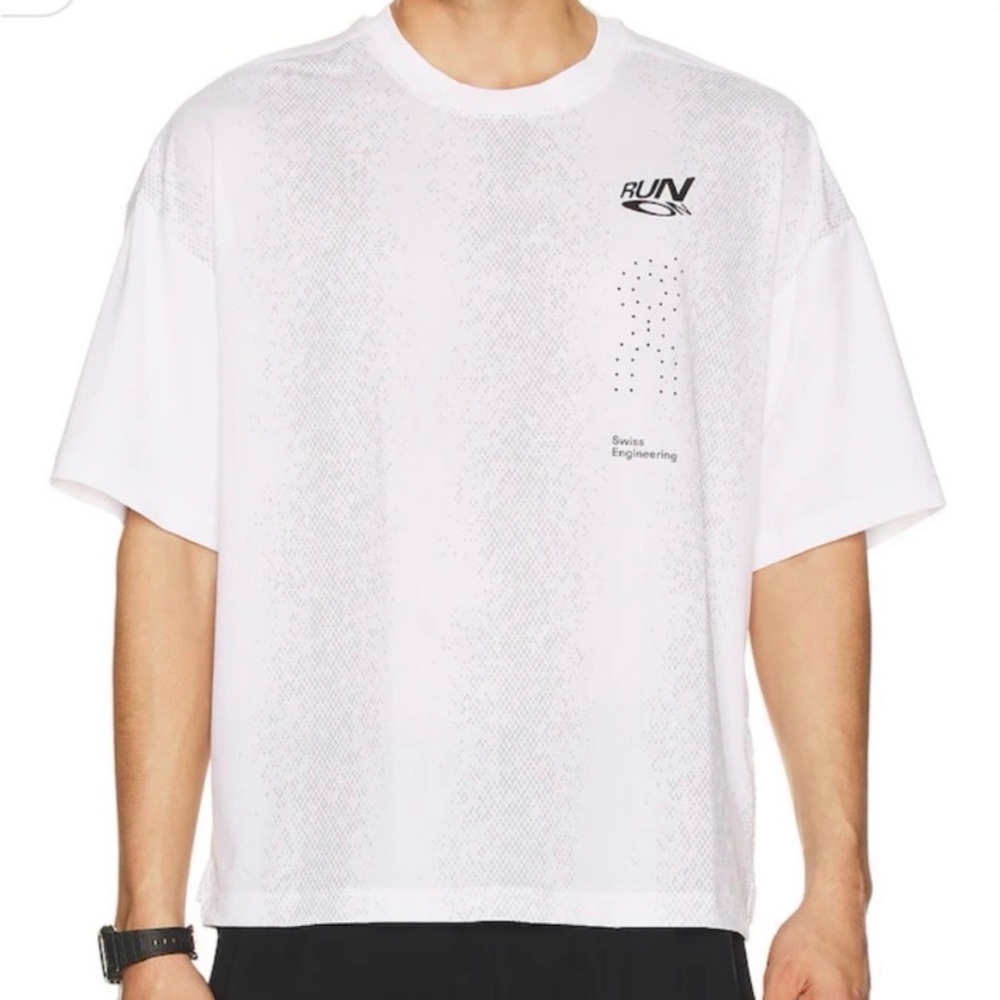 On Running White Short-Sleeve Run Tee